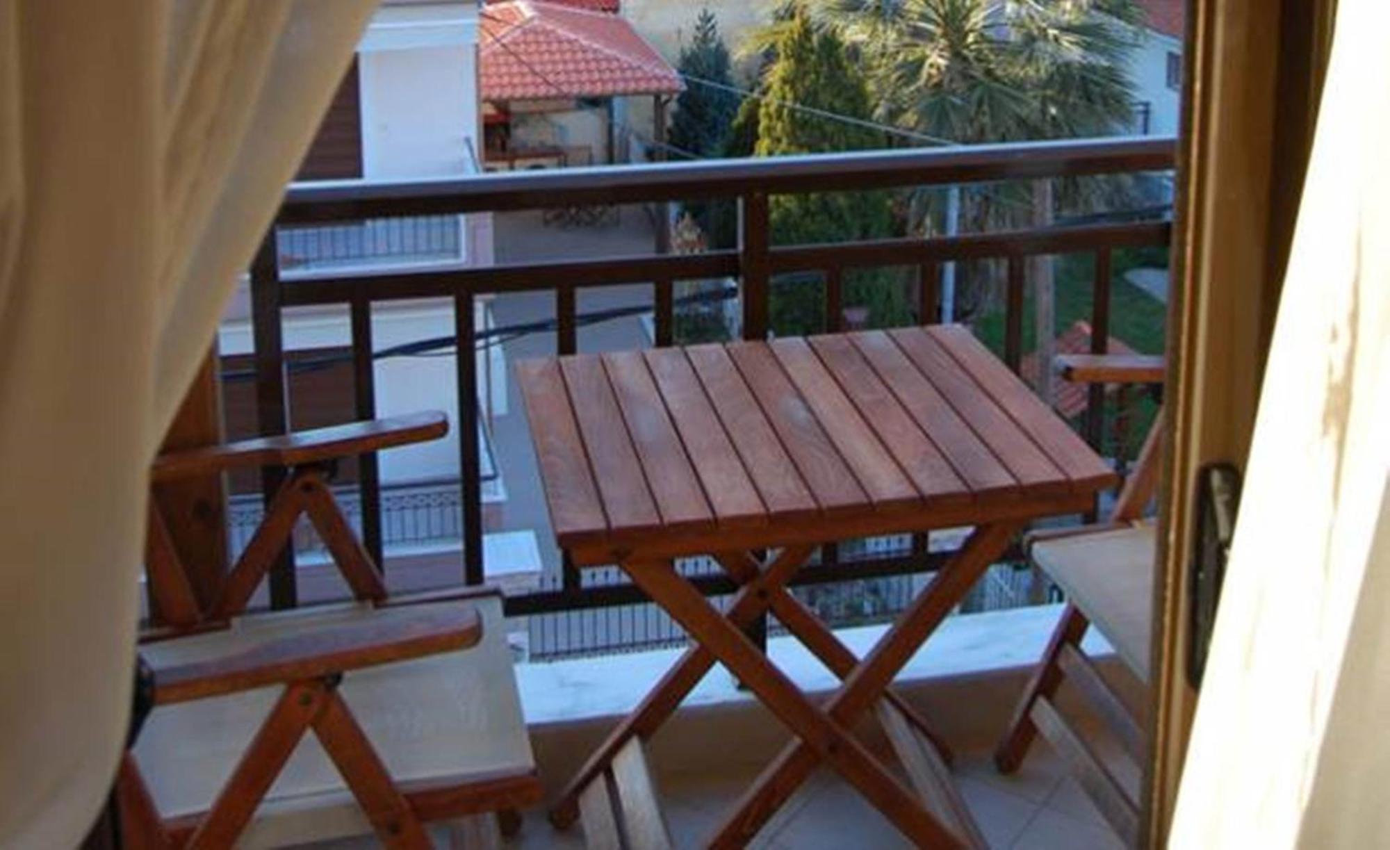 Melachrini Apartments Nea Vrasna Exterior foto